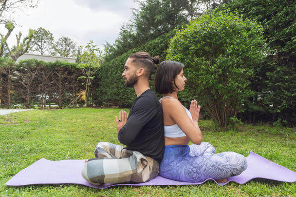 Couples Yoga Connecting Mind and Body