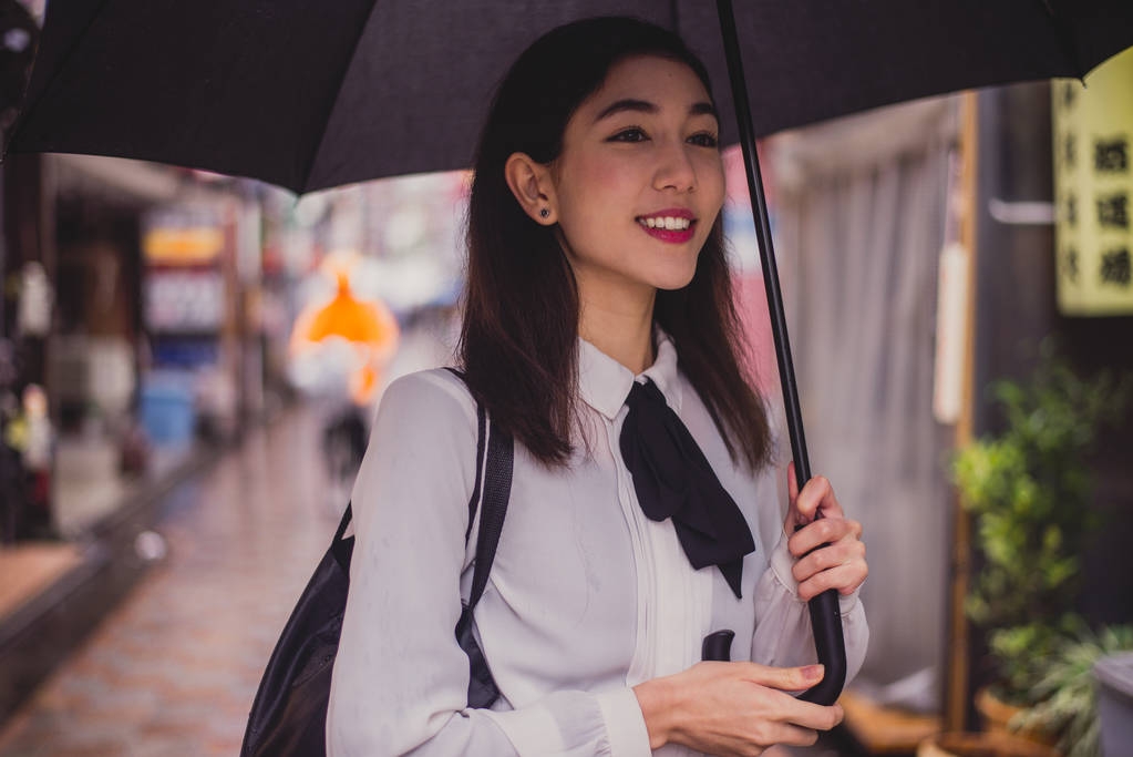 REASONS WHY JAPANESE WOMEN STAY SLIM AND AGE GRACEFULLY 